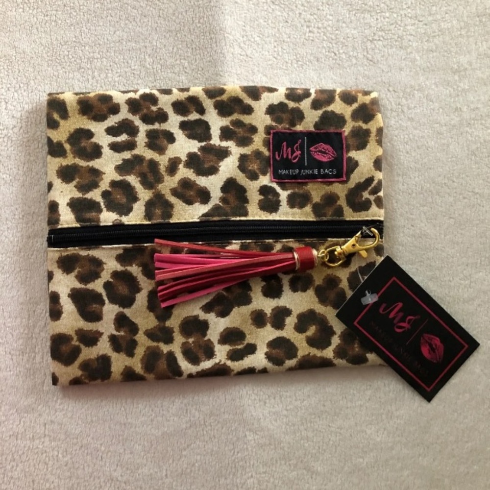 Makeup Junkie bag NWT
